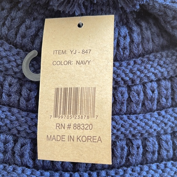 Kids hat - Picture 2 of 2